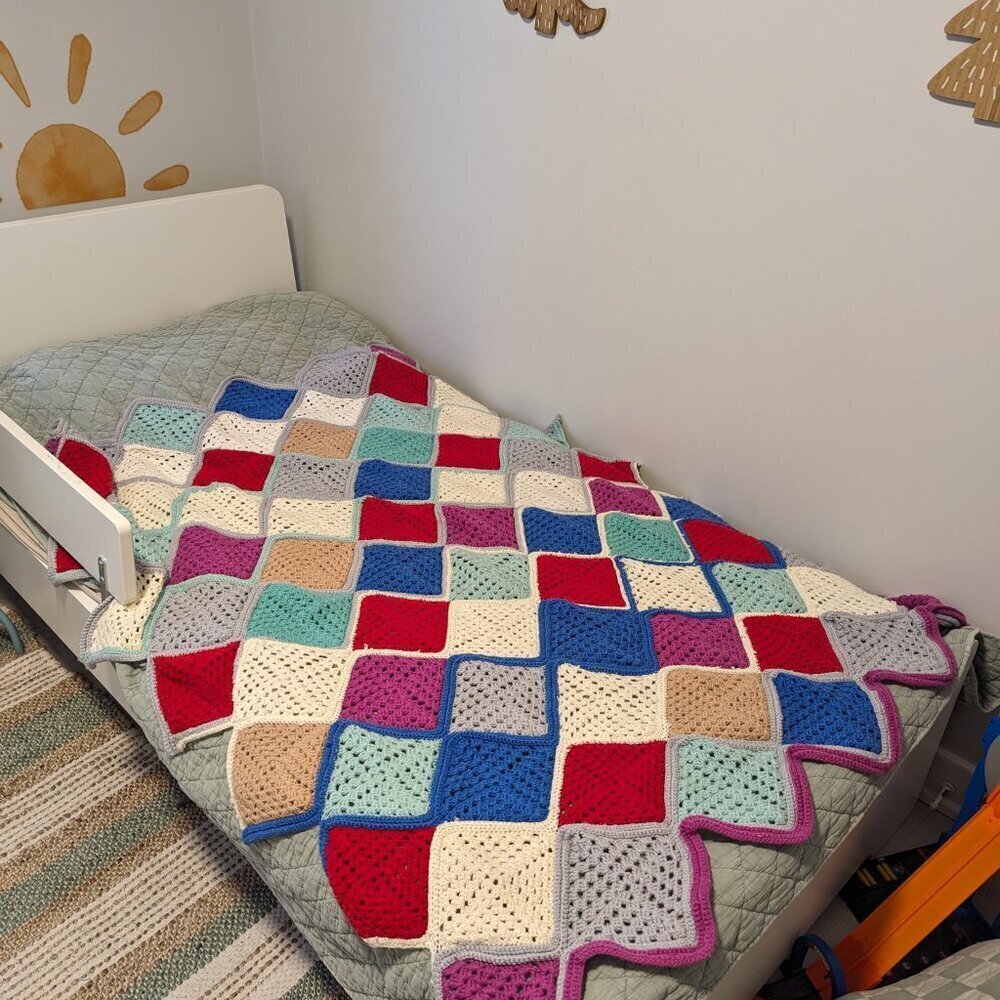 Handmade Afghan Diamond Pattern - Picture 5 of 6